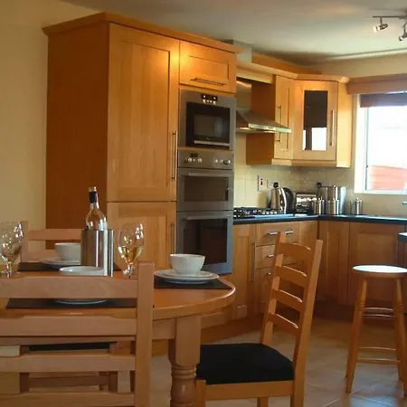 Terraced House - Eir03101j-i Kenmare